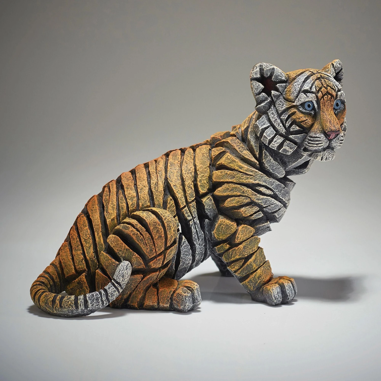 Enesco Gift Tiger Cub Figure(Edges Tiger Cub Figure) 3 Enesco Gift Tiger Cub Figure(Edges Tiger Cub Figure) - Image 3