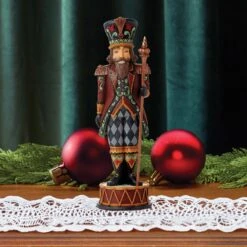 Enesco Gift Holiday Manor Toy Soldier Fig(Holiday Manor Toy Soldier Fig)