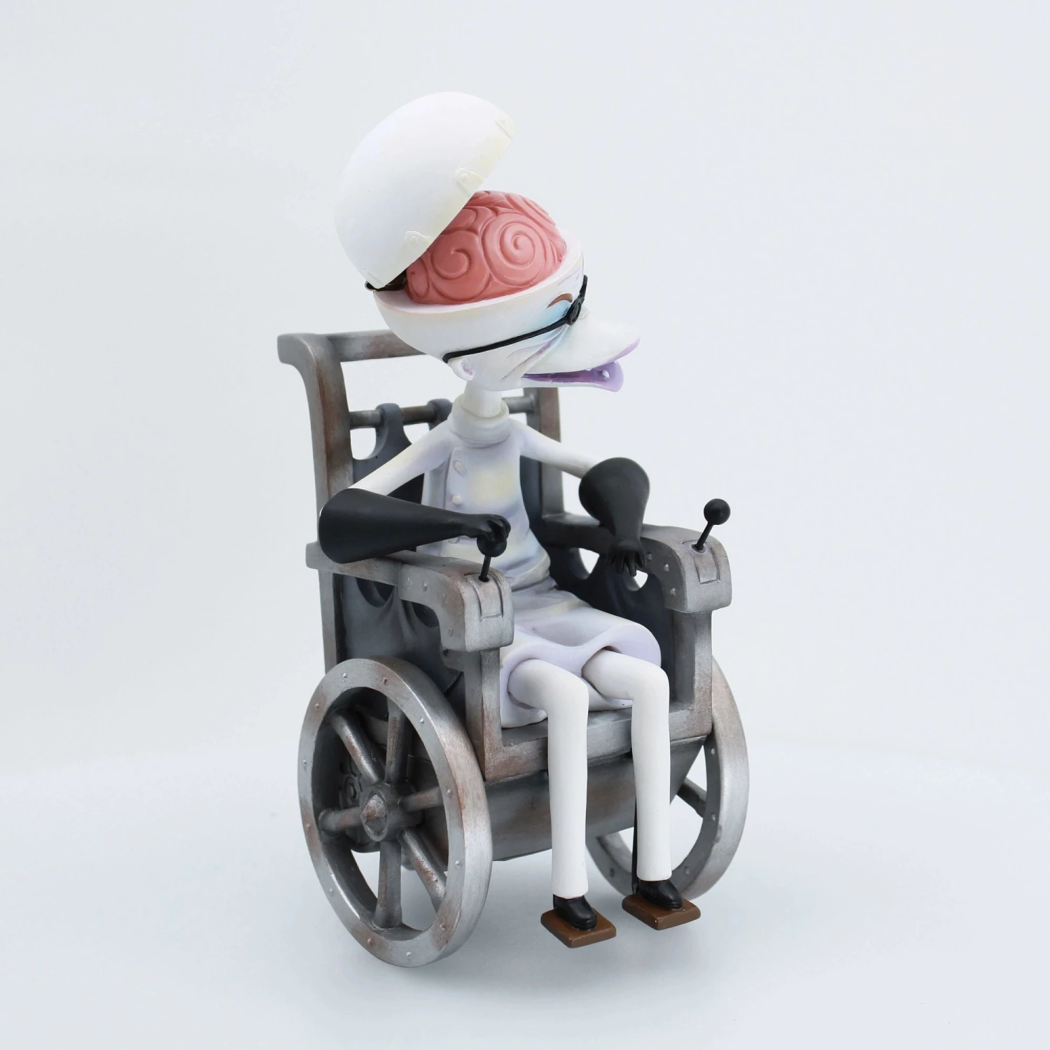 Enesco Gift DSSHO Dr. Finkelstein Figurine(Dssho Dr Finkelstein Figurine) 5 Enesco Gift DSSHO Dr. Finkelstein Figurine(Dssho Dr Finkelstein Figurine) - Image 5