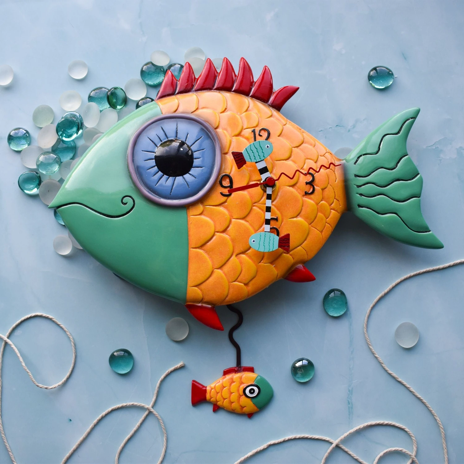 Enesco Gift Wide-Eyed Fishy Clock(Clock 86) 2 Enesco Gift Wide-Eyed Fishy Clock(Clock 86) - Image 2